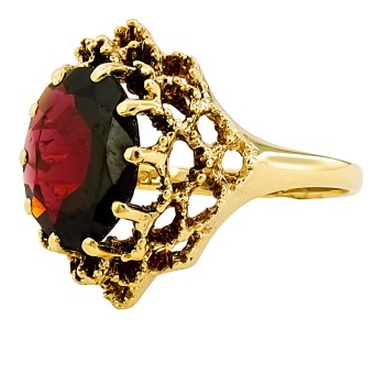 9ct gold Garnet Ring size N